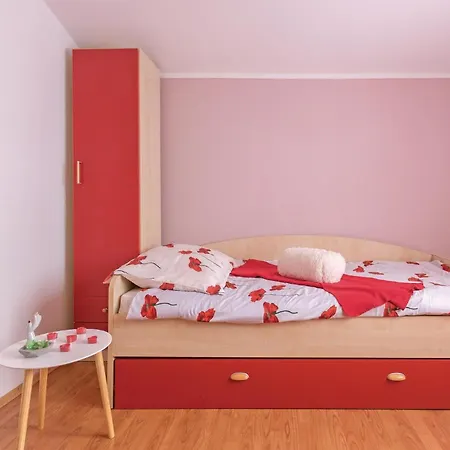 Semesterbostad Gorgeous In With Kitchen