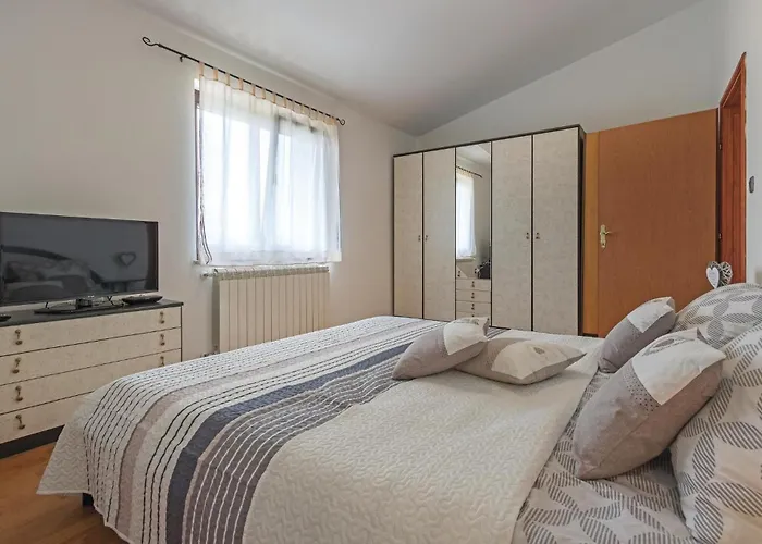 Gorgeous In With Kitchen *