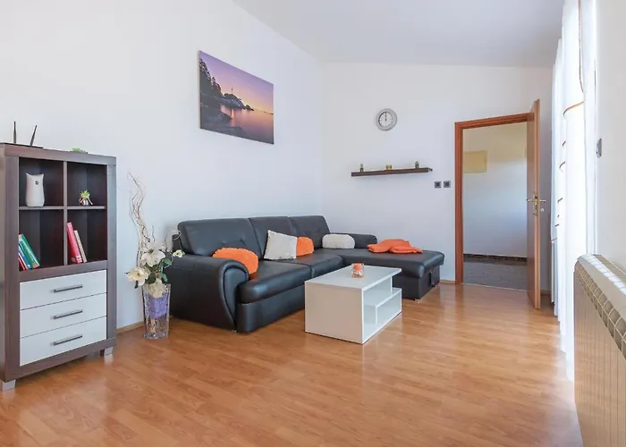 Gorgeous In With Kitchen * Vodnjan