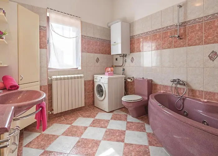 Vikendica Gorgeous In With Kitchen *